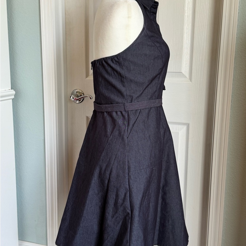 Isaac Mizrahi Collared Midi, Halter Dress in Indigo, Stretch, Lightweight Denim - Picture 3 of 9